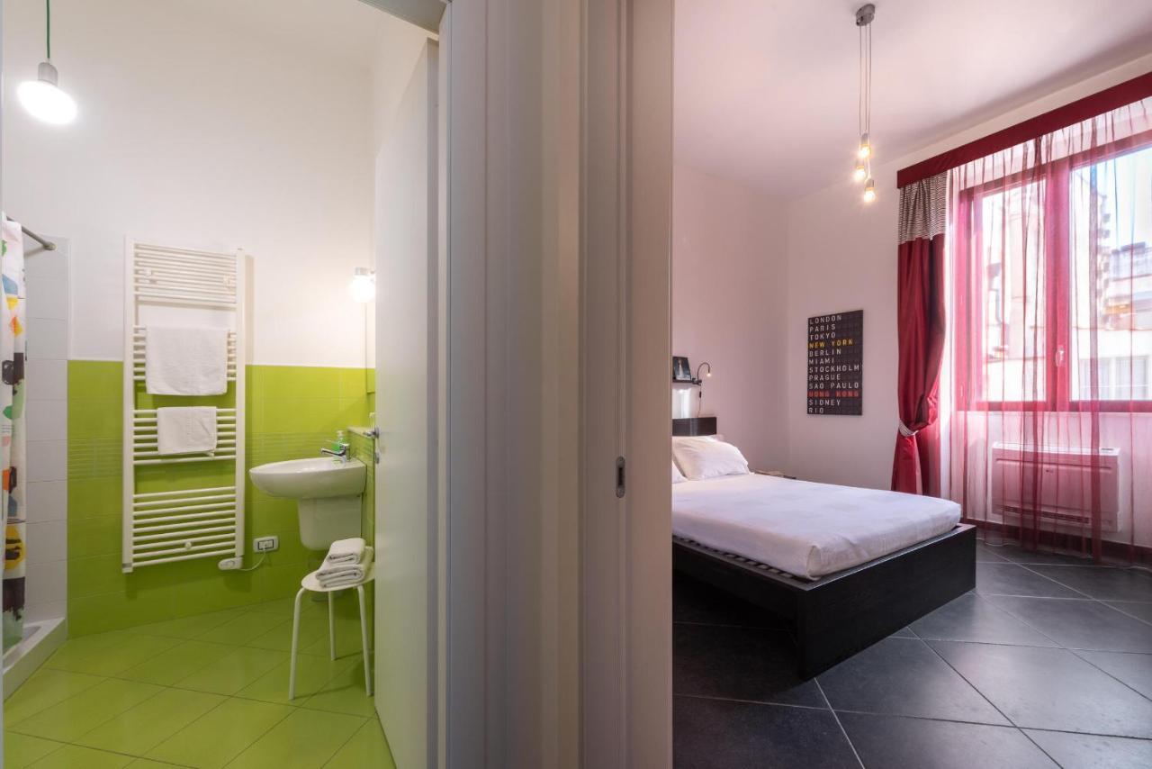 Maria Vittoria Charming Rooms And Apartments Бриндизи Экстерьер фото